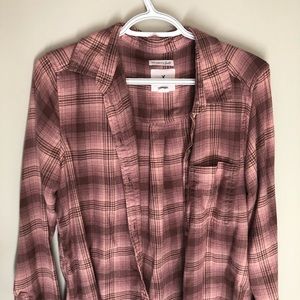 American Eagle Rose Coloured Plaid Top